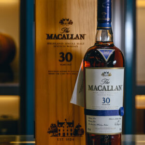 THE MACALLAN 30 YEARS SINGLE MALT SHERRY OAK CASK WHISKY – 麥卡倫 30年雪莉桶單一純麥威士忌 藍緞帶